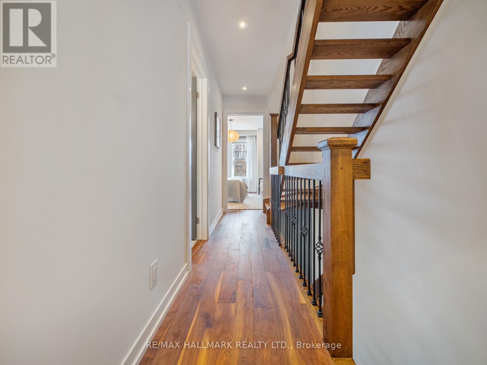 246b Scarborough Road, Toronto, Ontario  M4E 3M8 - Photo 16 - E12917902