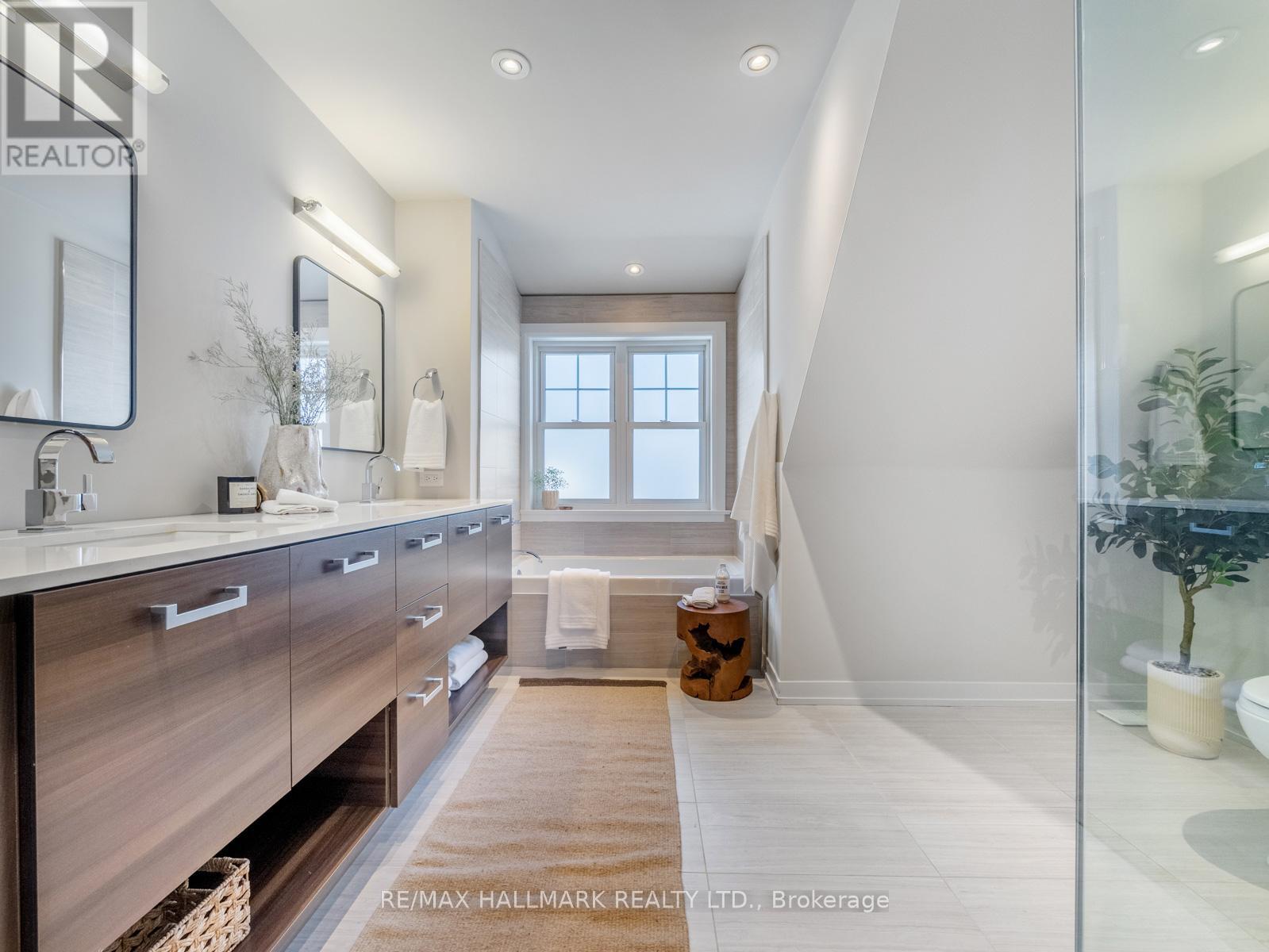 246b Scarborough Road, Toronto, Ontario  M4E 3M8 - Photo 30 - E12917902