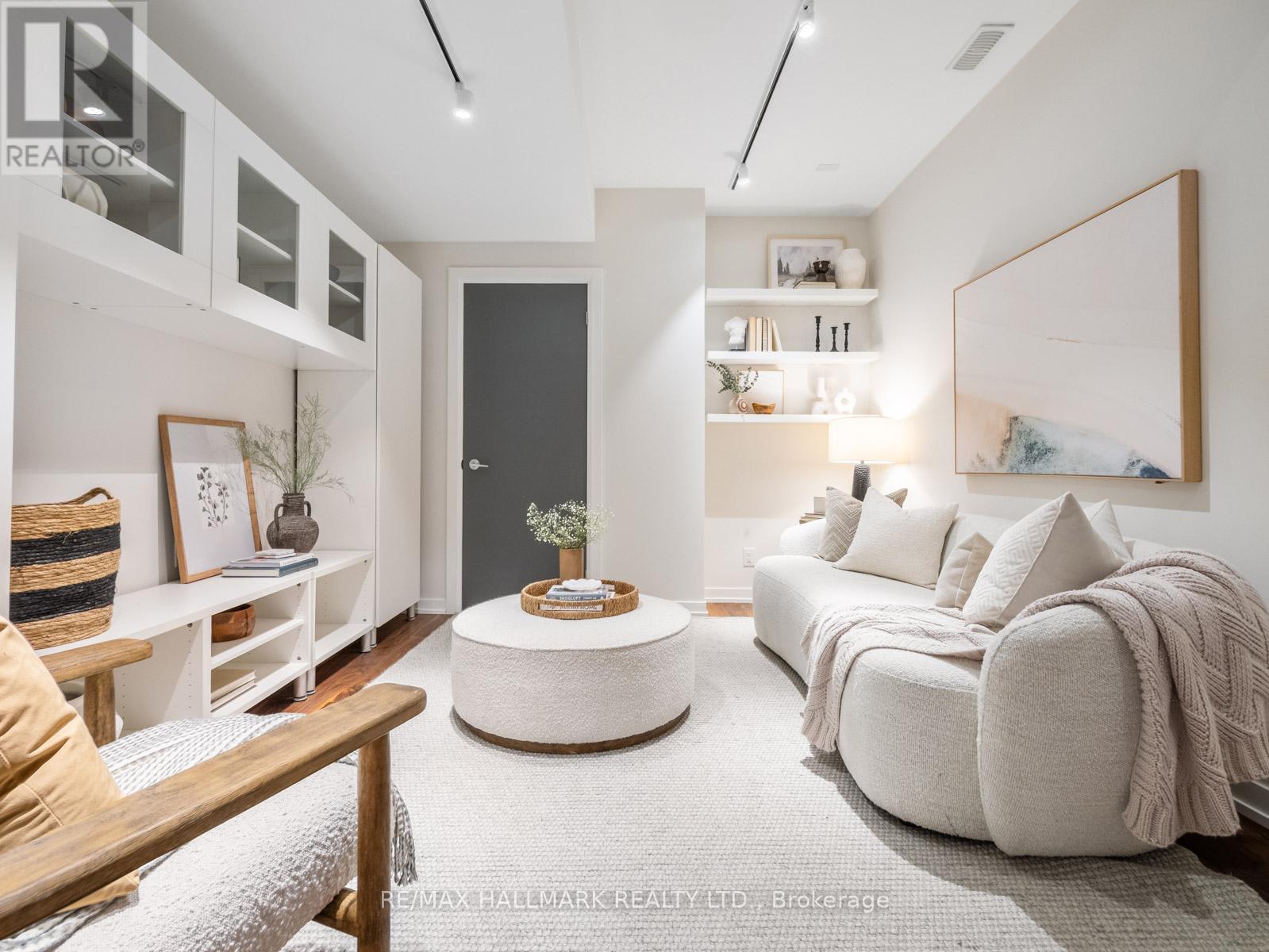 246b Scarborough Road, Toronto, Ontario  M4E 3M8 - Photo 35 - E12917902