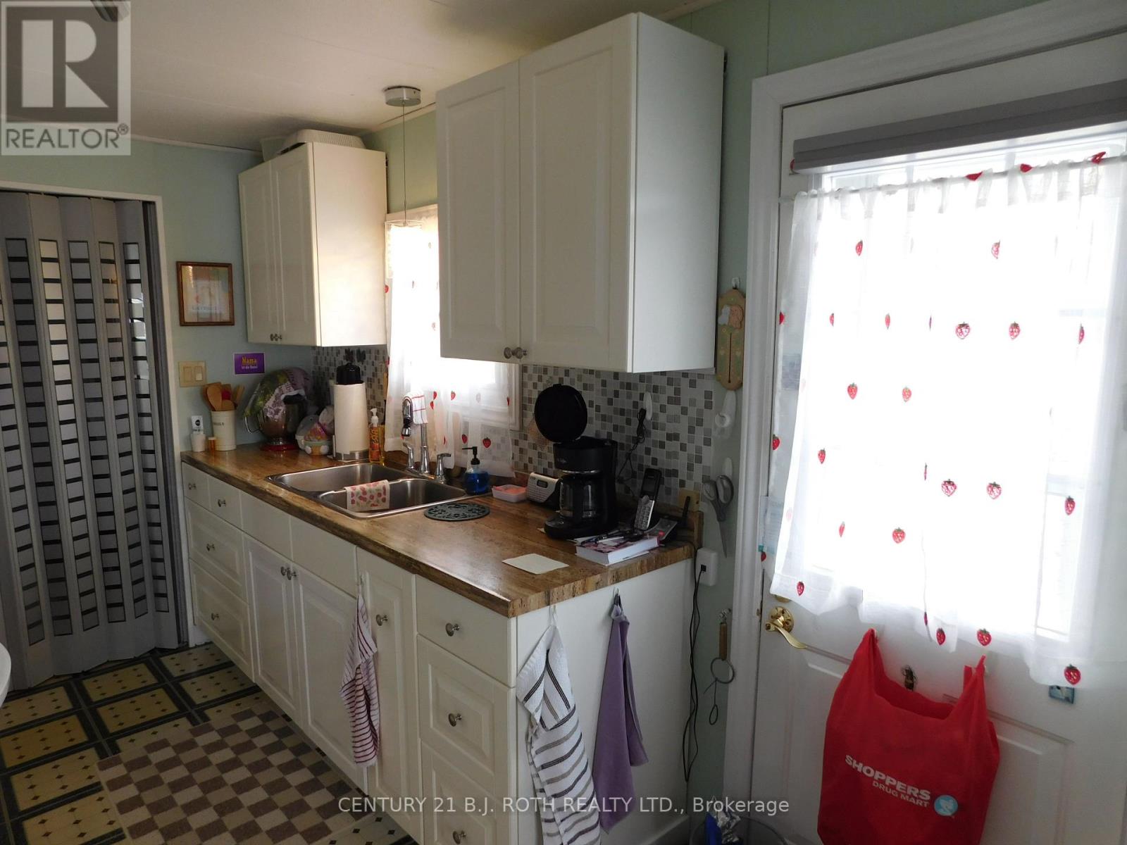 13 Recreation Drive, Innisfil, Ontario  L9S 1N5 - Photo 39 - N12917918