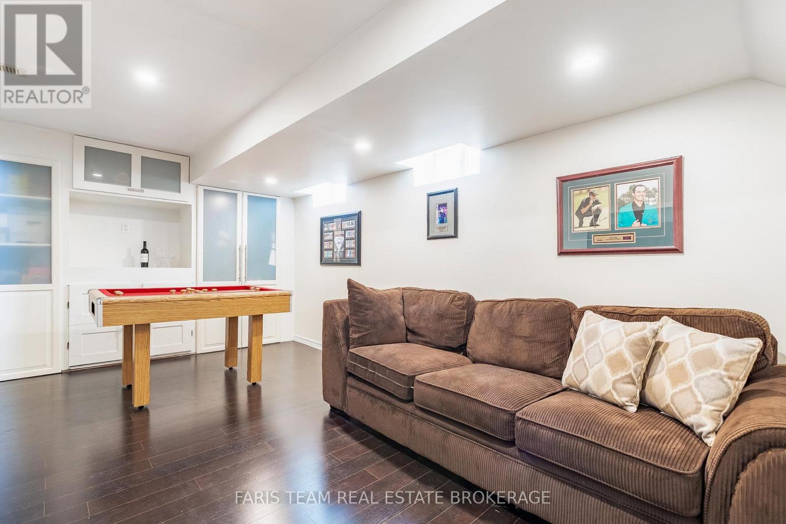 11 Lookout Street, Essa, Ontario  L3W 0C3 - Photo 18 - N12917956