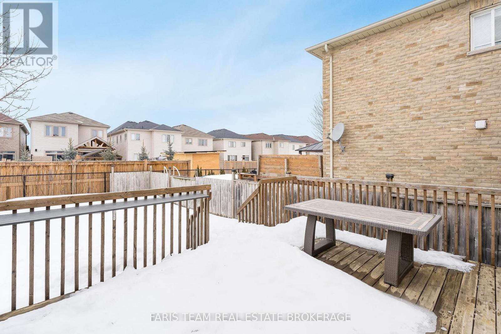 11 Lookout Street, Essa, Ontario  L3W 0C3 - Photo 21 - N12917956