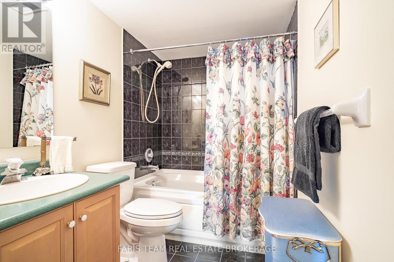 305 - 4 Briar Hill Heights, New Tecumseth, Ontario  L9R 1Z7 - Photo 19 - N12917968