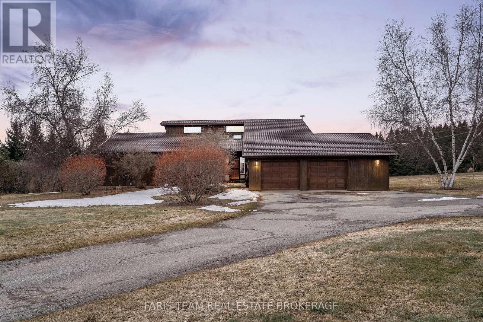 4 EARL ROWE COURT, Adjala-Tosorontio, Ontario