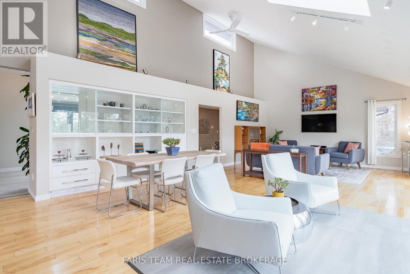 4 Earl Rowe Court, Adjala-Tosorontio, Ontario  L9R 1V3 - Photo 15 - N12917976