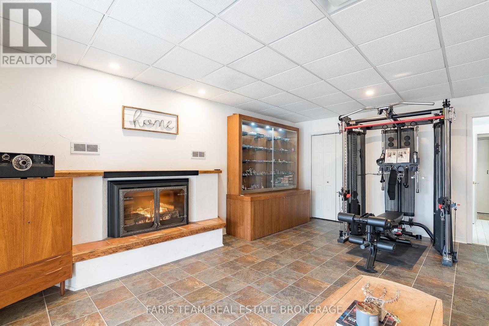 4 Earl Rowe Court, Adjala-Tosorontio, Ontario  L9R 1V3 - Photo 34 - N12917976