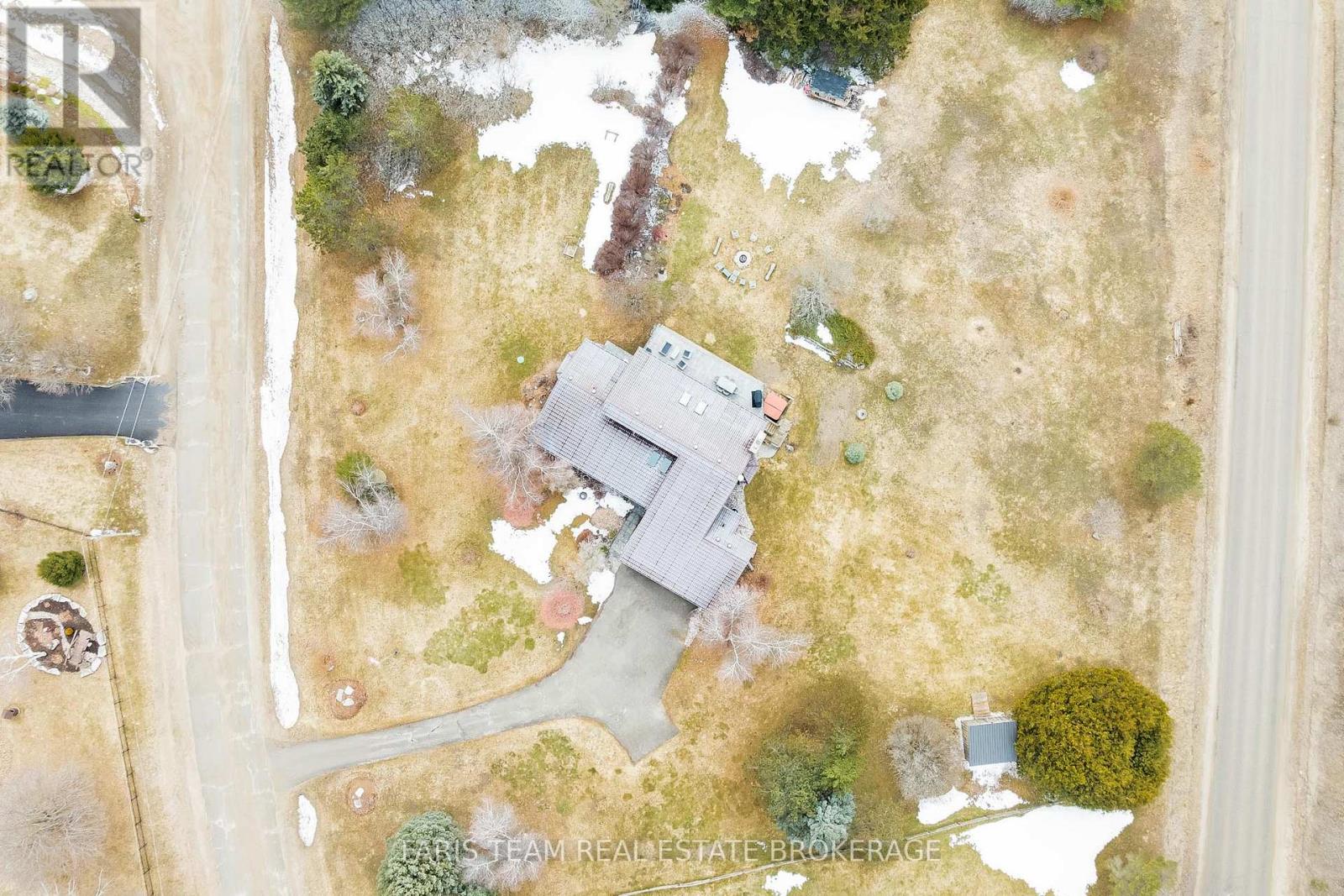 4 Earl Rowe Court, Adjala-Tosorontio, Ontario  L9R 1V3 - Photo 46 - N12917976