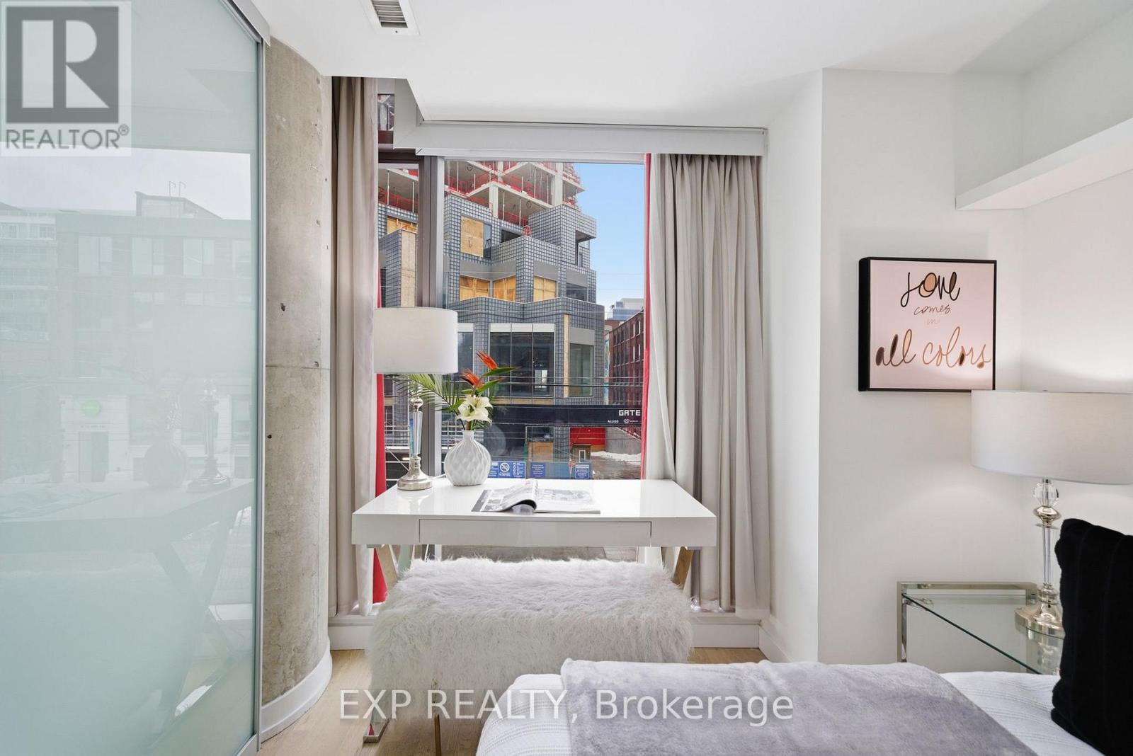 213 - 560 King Street W, Toronto, Ontario  M5V 0L6 - Photo 24 - C12917806