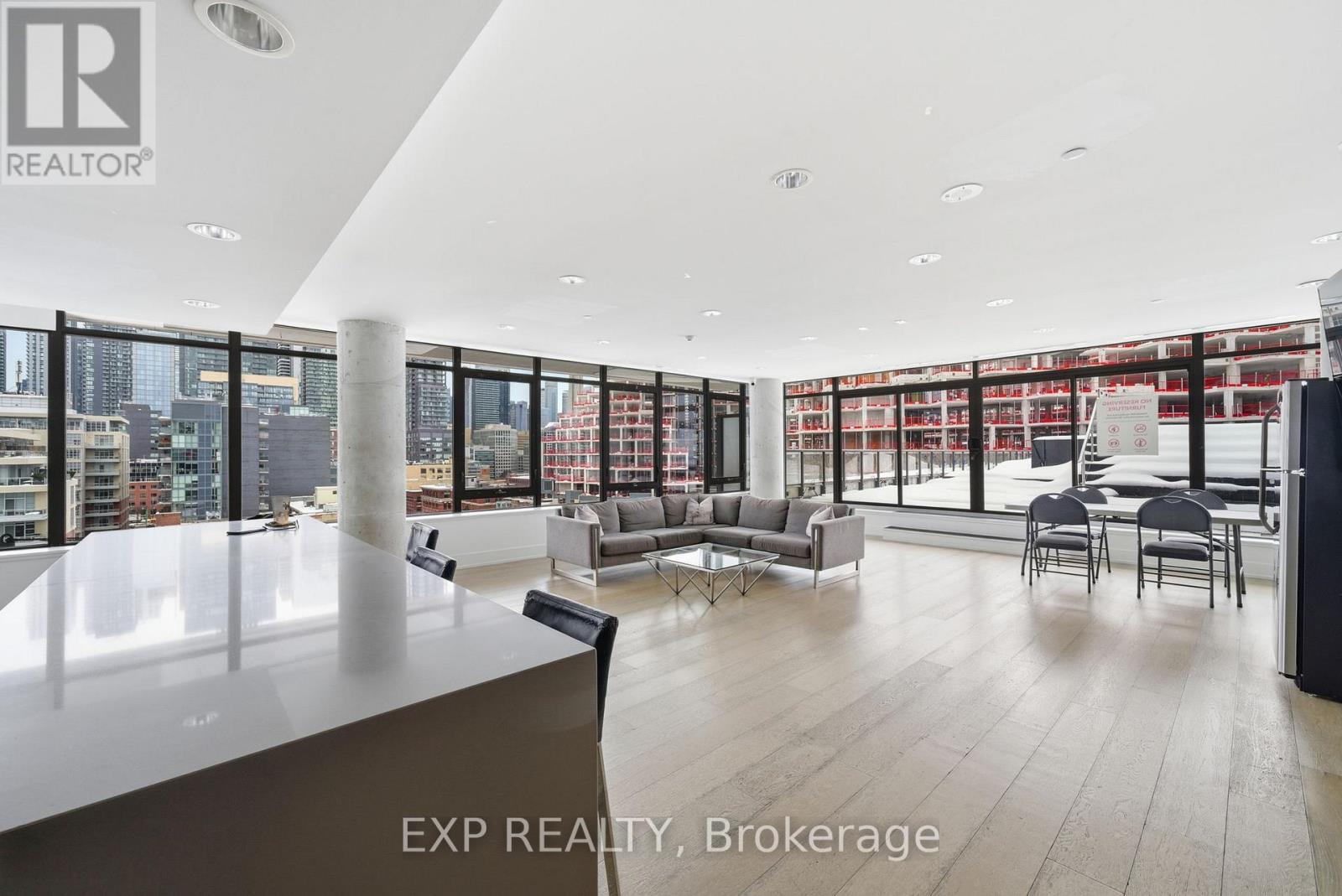 213 - 560 King Street W, Toronto, Ontario  M5V 0L6 - Photo 28 - C12917806