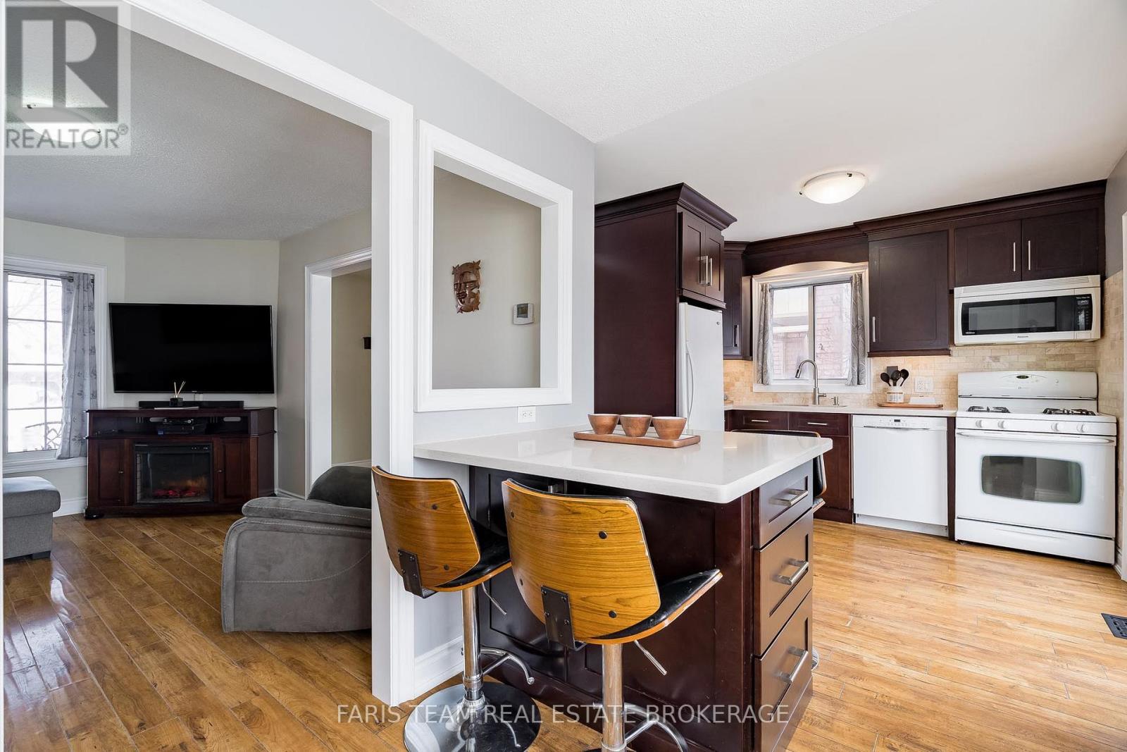 14 Nightingale Crescent, Barrie, Ontario  L4N 8A3 - Photo 13 - S12917986