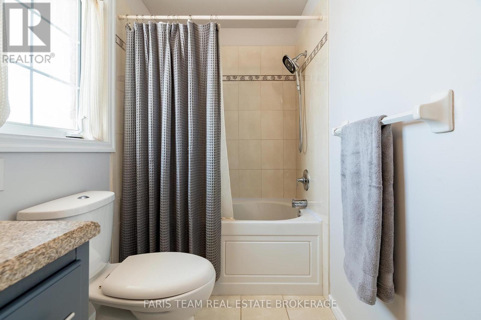 14 Nightingale Crescent, Barrie, Ontario  L4N 8A3 - Photo 27 - S12917986