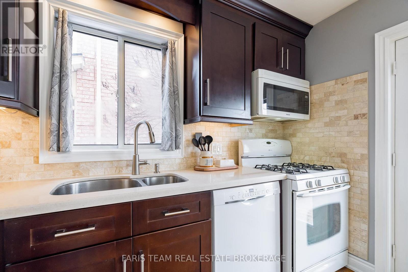 14 Nightingale Crescent, Barrie, Ontario  L4N 8A3 - Photo 7 - S12917986