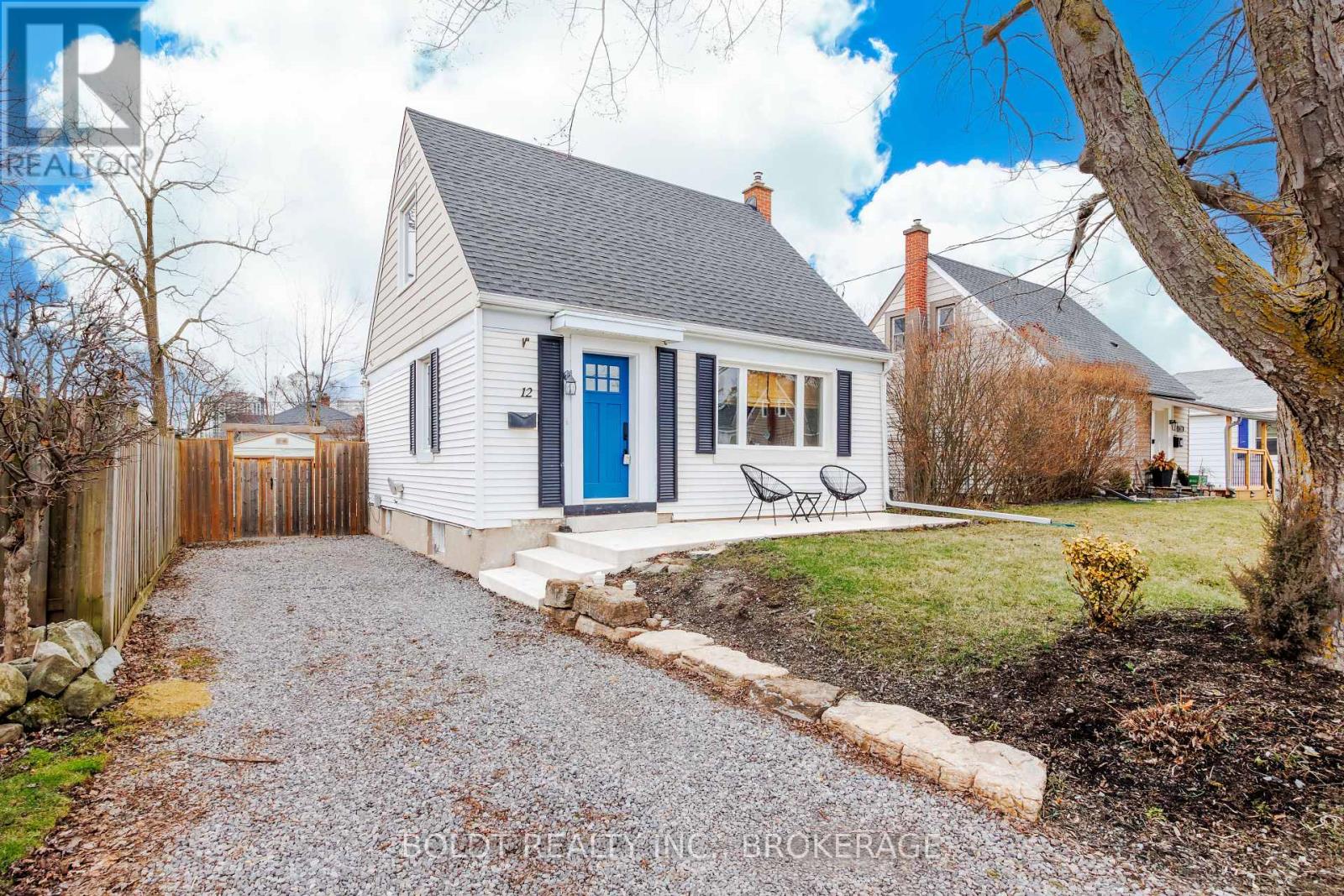 12 PRINCESS STREET, St. Catharines, Ontario