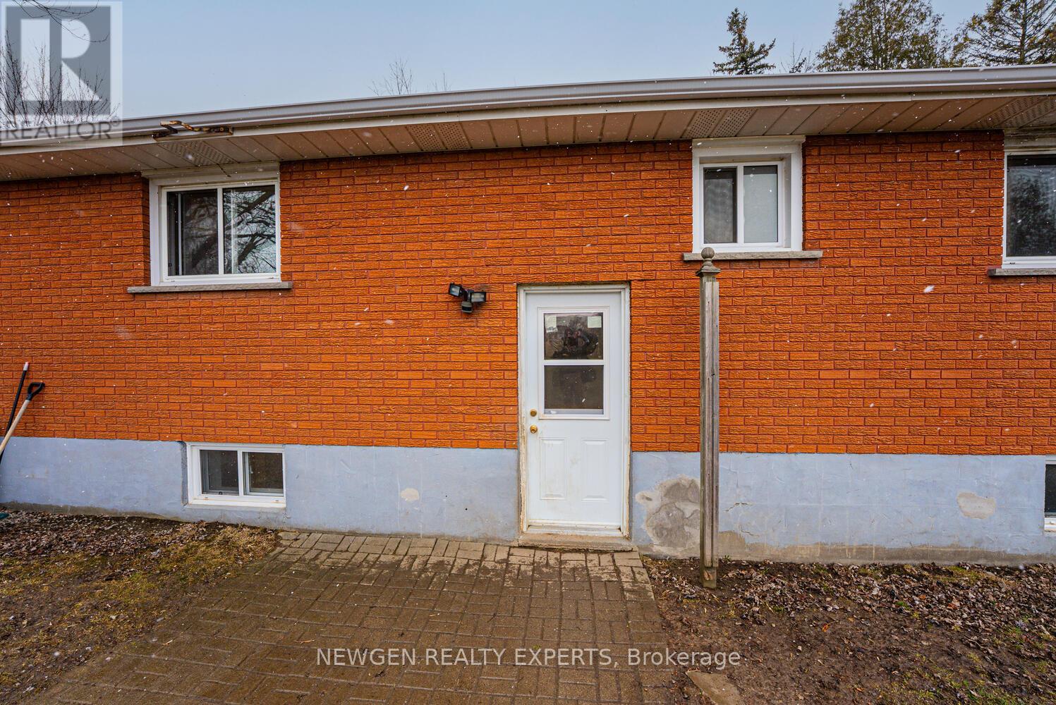 9049 Dublin Line, Halton Hills, Ontario  L9T 2X7 - Photo 38 - W12917904