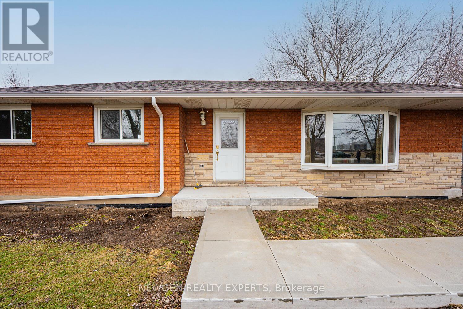 9049 Dublin Line, Halton Hills, Ontario  L9T 2X7 - Photo 4 - W12917904