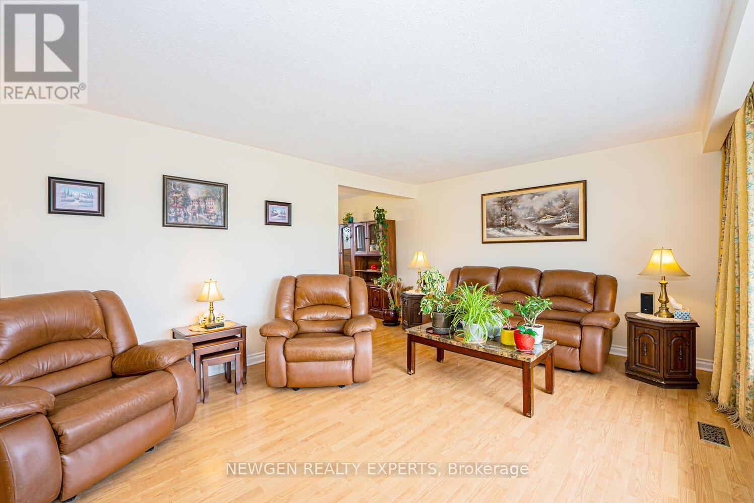 9049 Dublin Line, Halton Hills, Ontario  L9T 2X7 - Photo 8 - W12917904