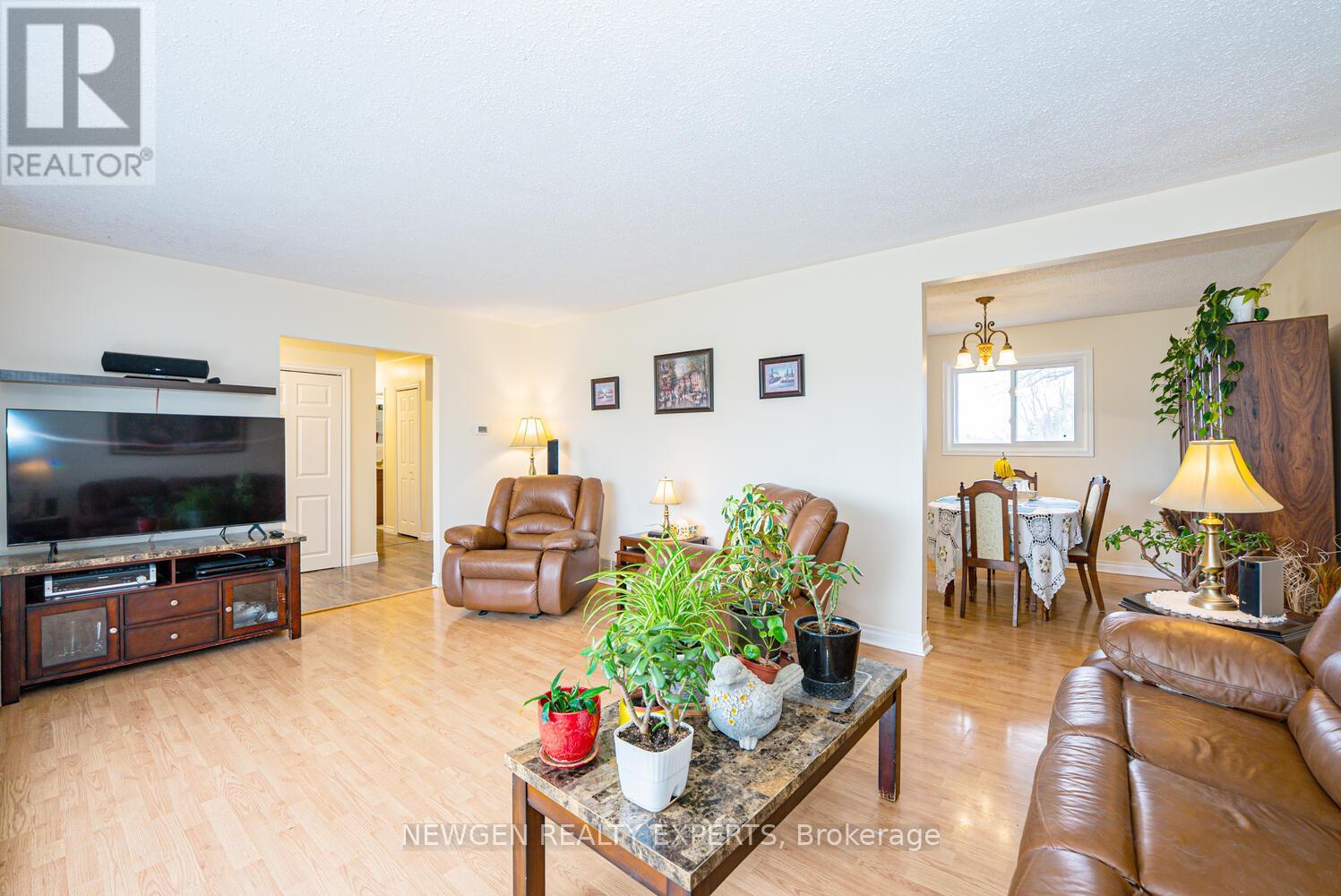 9049 Dublin Line, Halton Hills, Ontario  L9T 2X7 - Photo 9 - W12917904