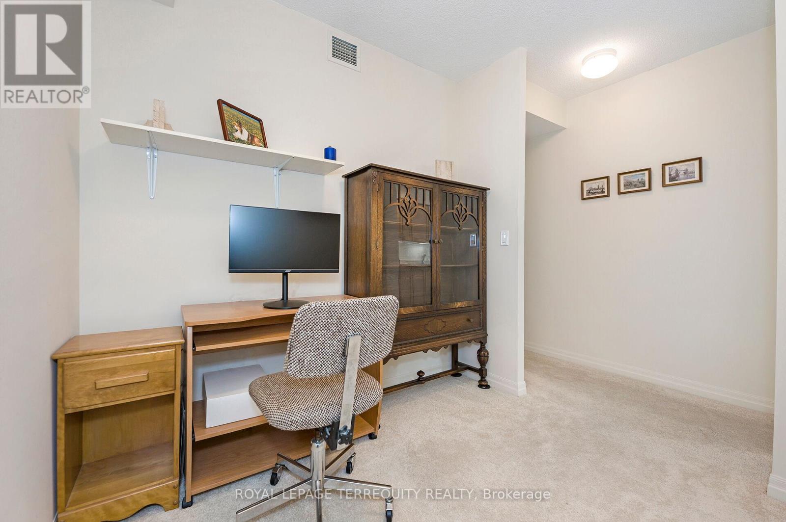 604 - 38 Fontenay Court, Toronto, Ontario  M9A 5H5 - Photo 13 - W12917936