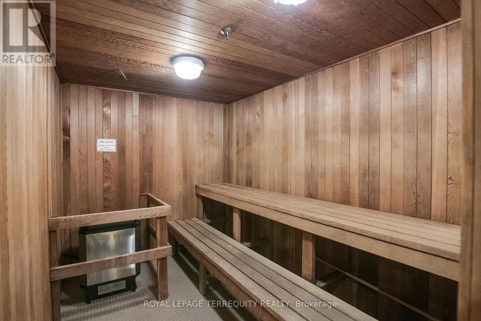 604 - 38 Fontenay Court, Toronto, Ontario  M9A 5H5 - Photo 38 - W12917936