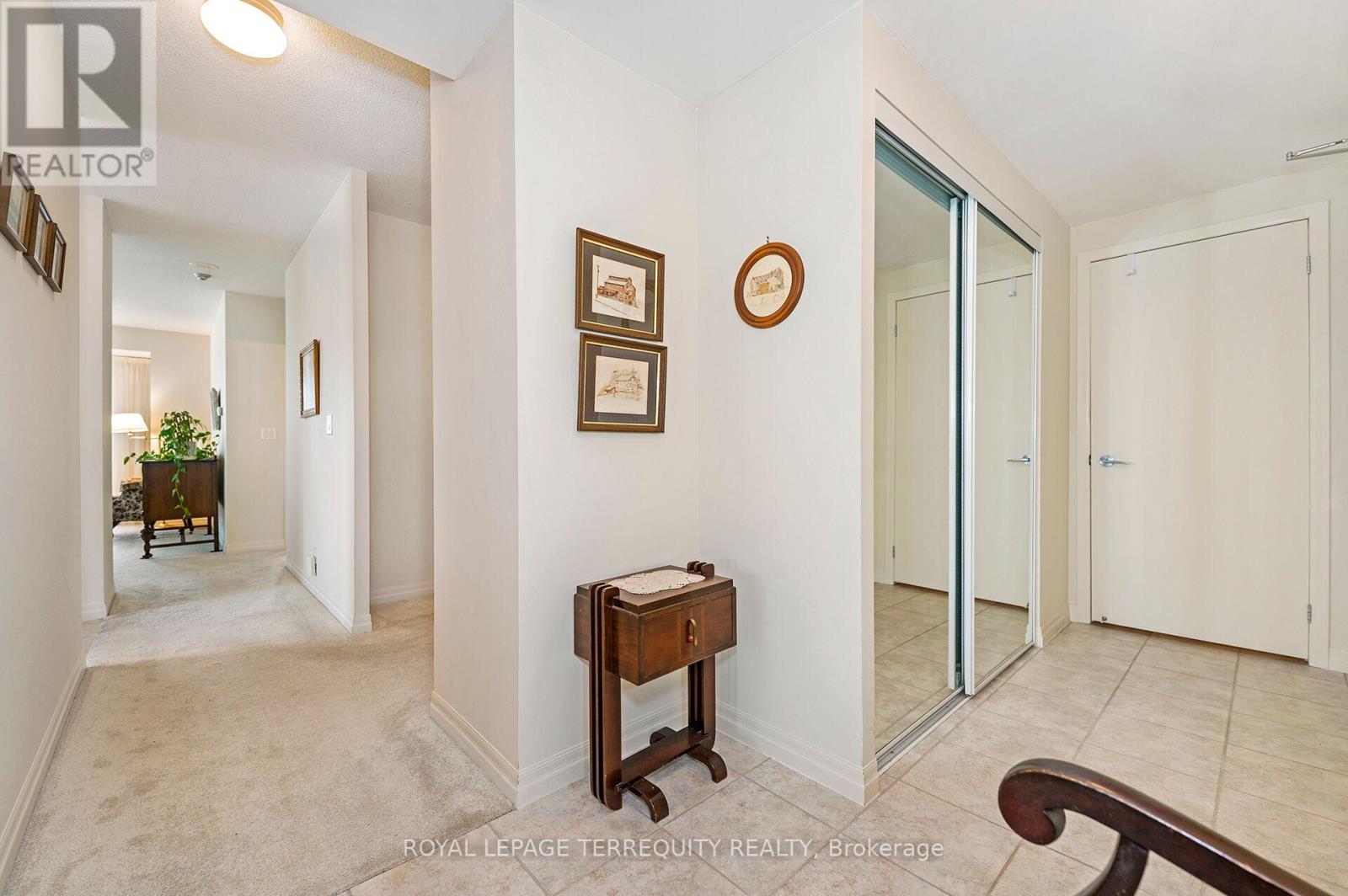604 - 38 Fontenay Court, Toronto, Ontario  M9A 5H5 - Photo 6 - W12917936
