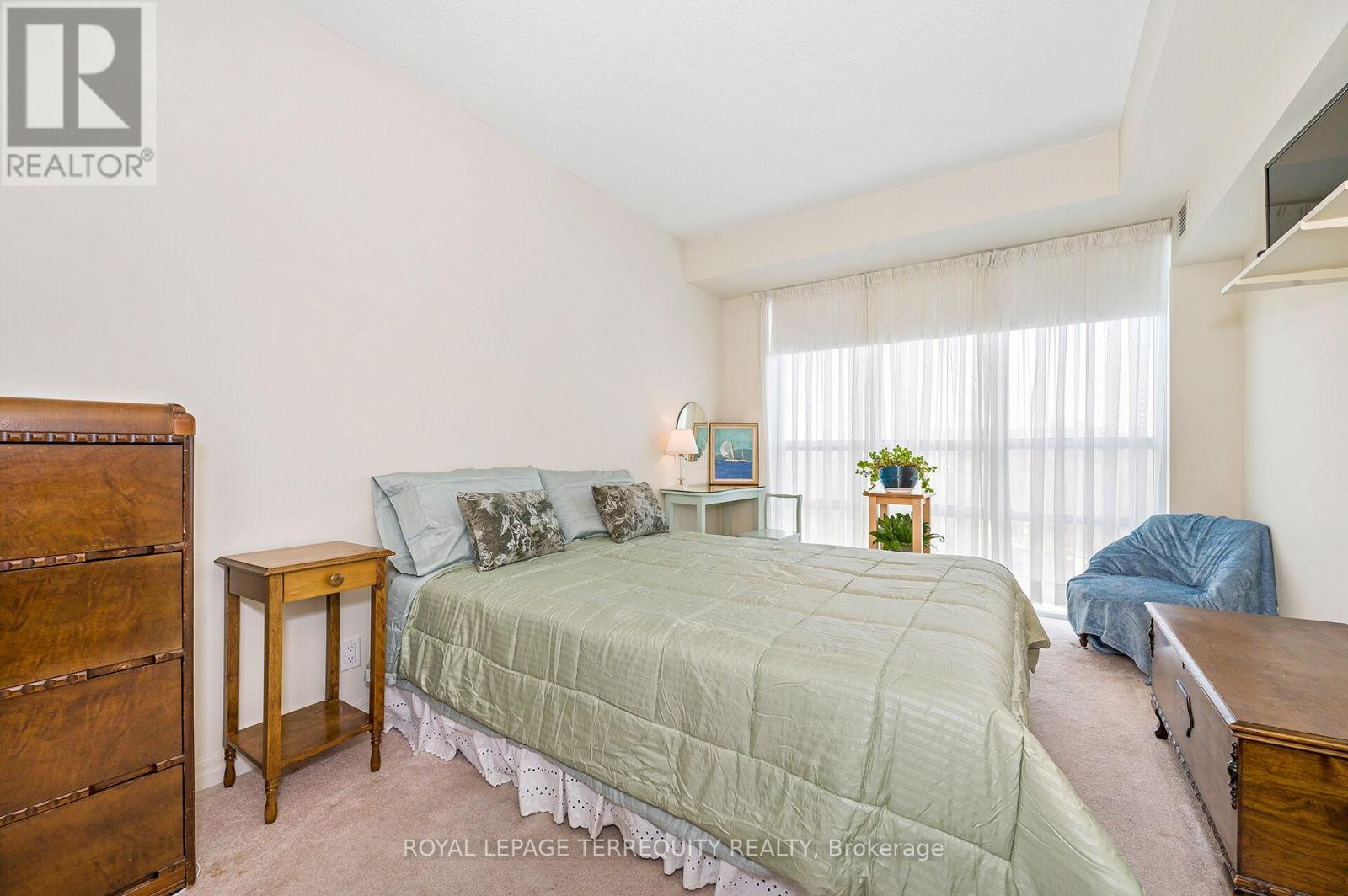 604 - 38 Fontenay Court, Toronto, Ontario  M9A 5H5 - Photo 9 - W12917936