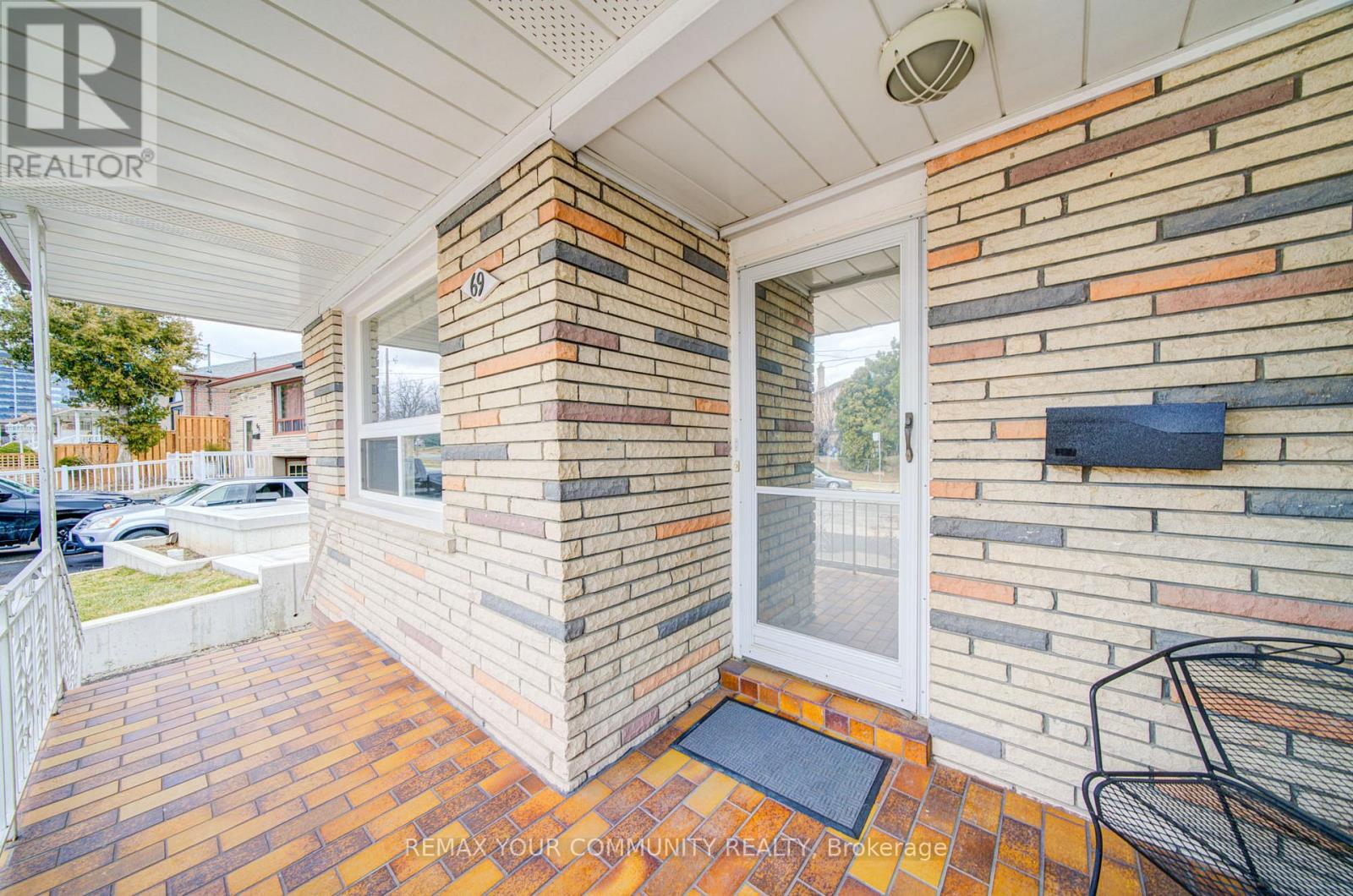 69 Wintergreen Road, Toronto, Ontario  M3M 2H9 - Photo 2 - W12917950