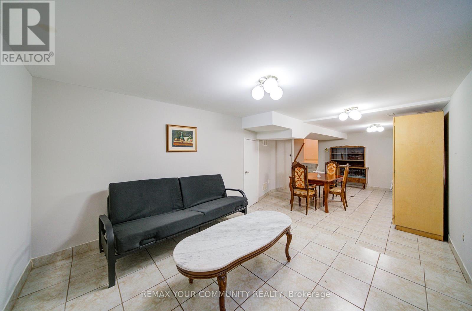 69 Wintergreen Road, Toronto, Ontario  M3M 2H9 - Photo 34 - W12917950