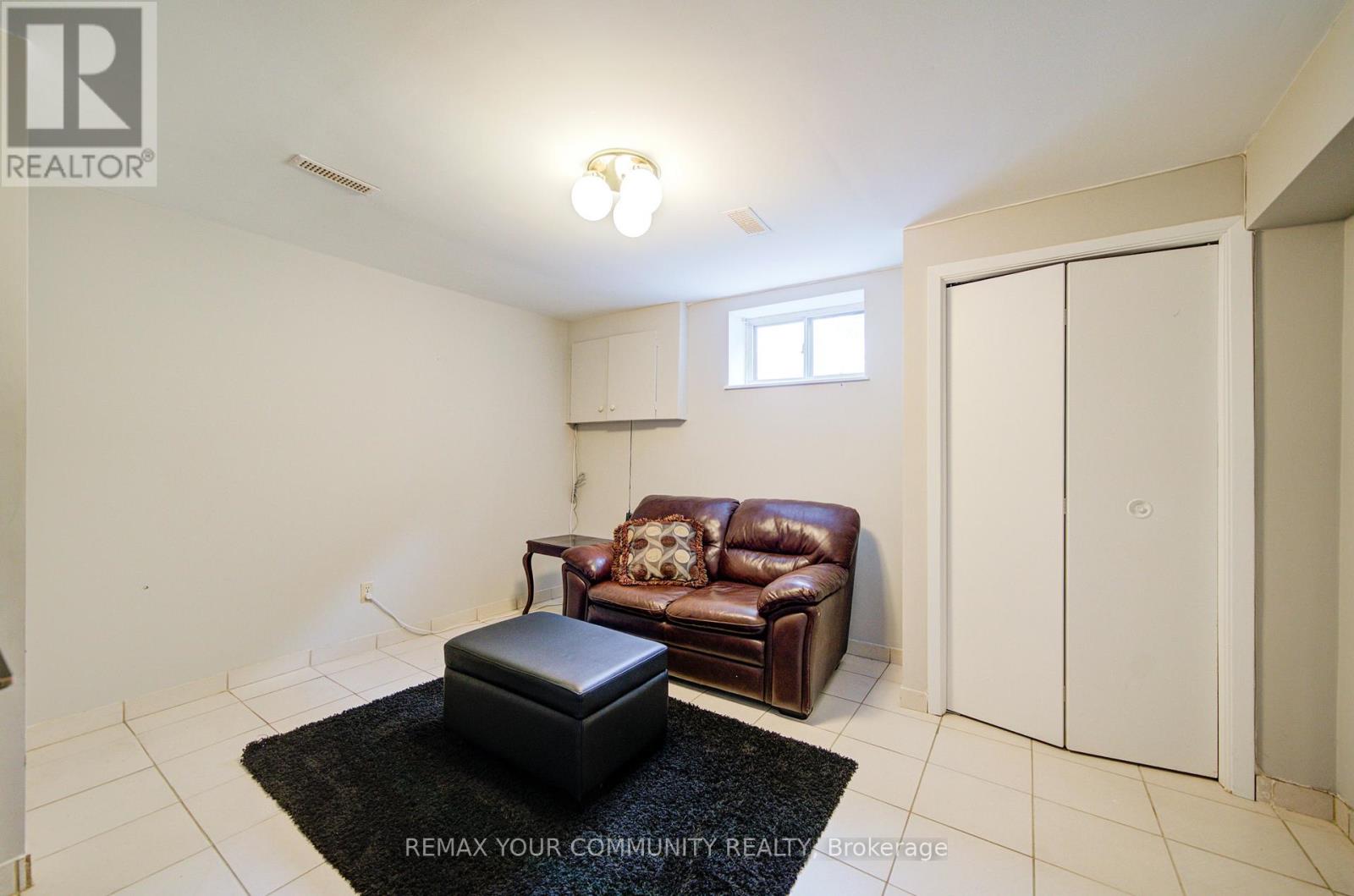 69 Wintergreen Road, Toronto, Ontario  M3M 2H9 - Photo 35 - W12917950