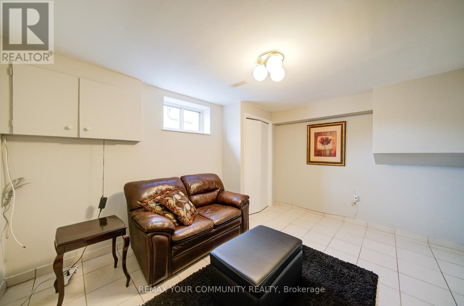 69 Wintergreen Road, Toronto, Ontario  M3M 2H9 - Photo 36 - W12917950