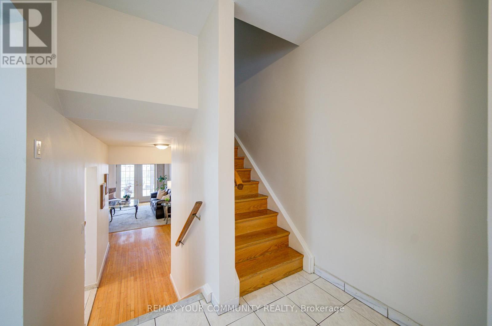 69 Wintergreen Road, Toronto, Ontario  M3M 2H9 - Photo 4 - W12917950
