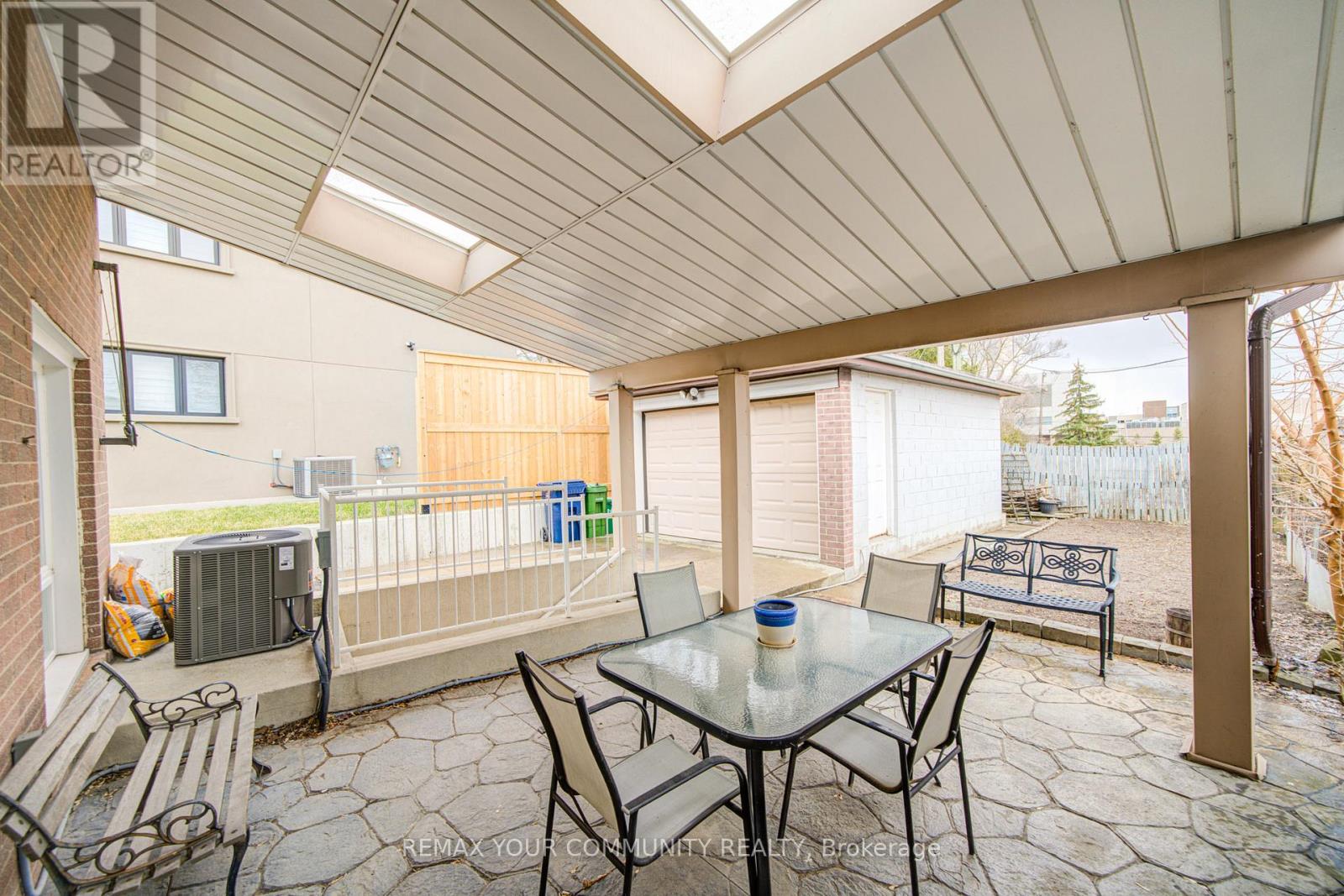 69 Wintergreen Road, Toronto, Ontario  M3M 2H9 - Photo 41 - W12917950