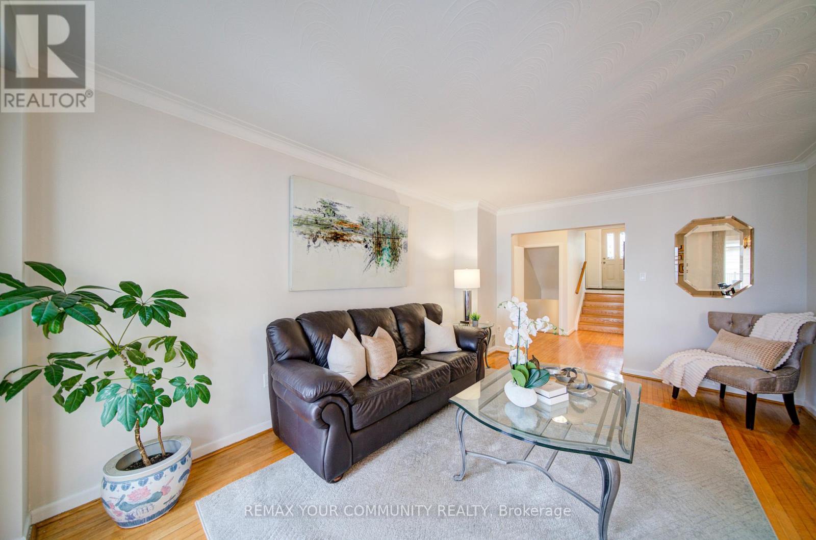 69 Wintergreen Road, Toronto, Ontario  M3M 2H9 - Photo 7 - W12917950
