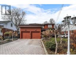 36 OVIDA AVENUE, Toronto, Ontario