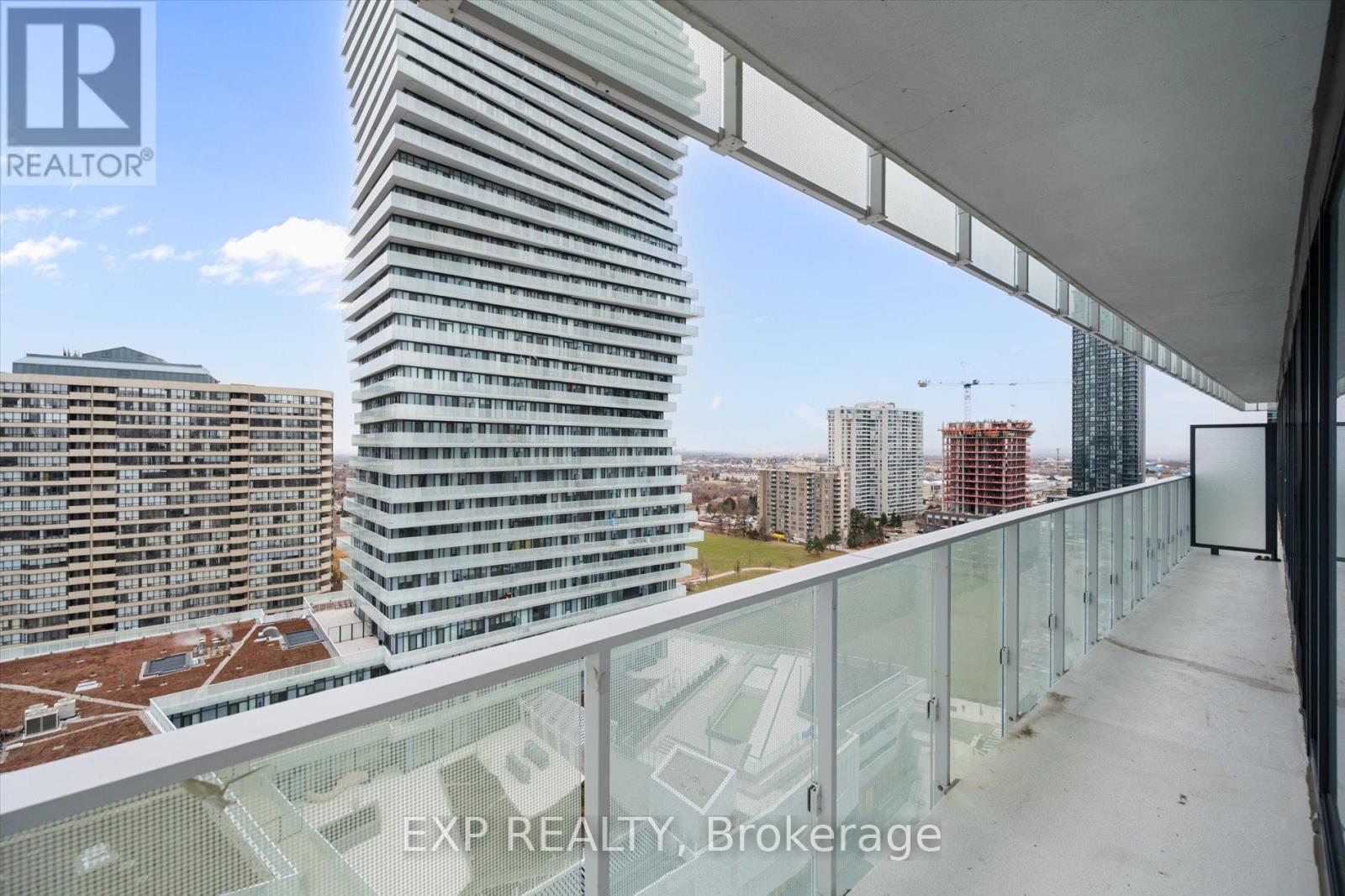 1403 - 3900 Confederation Parkway, Mississauga, Ontario  L5B 0M3 - Photo 22 - W12918012