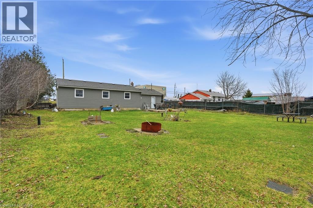 354 Mcneilly Road, Stoney Creek, Ontario  L8E 5H4 - Photo 25 - 40812300