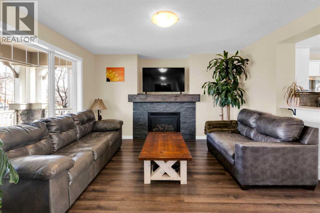 2399 Sagewood Gate Sw, Airdrie, Alberta  T4B 3M7 - Photo 4 - A2295973