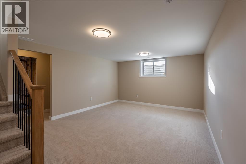 4005 Greenwood Drive, Petrolia, Ontario  N0N 1R0 - Photo 29 - 26001068