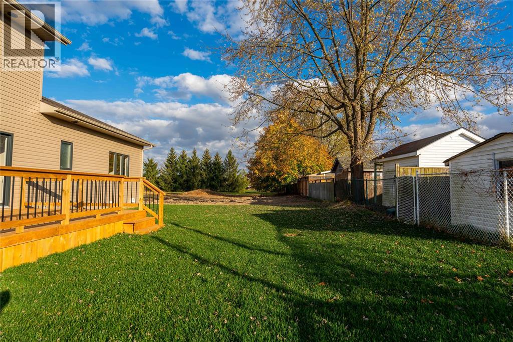 4005 Greenwood Drive, Petrolia, Ontario  N0N 1R0 - Photo 40 - 26001068