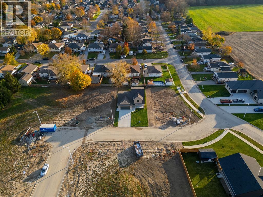 4005 Greenwood Drive, Petrolia, Ontario  N0N 1R0 - Photo 46 - 26001068