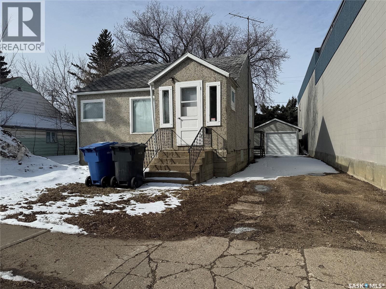 1341 103rd STREET, North Battleford, Saskatchewan