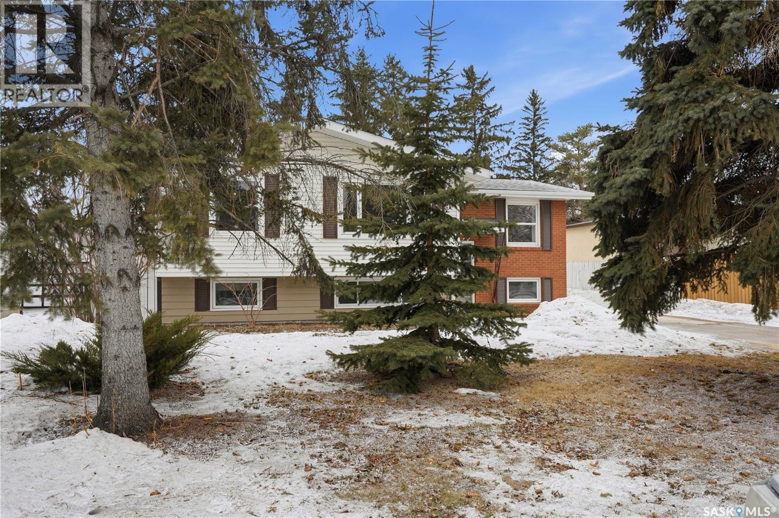 41 Red River Road, Saskatoon, Saskatchewan  S7K 1G2 - Photo 2 - SK031025