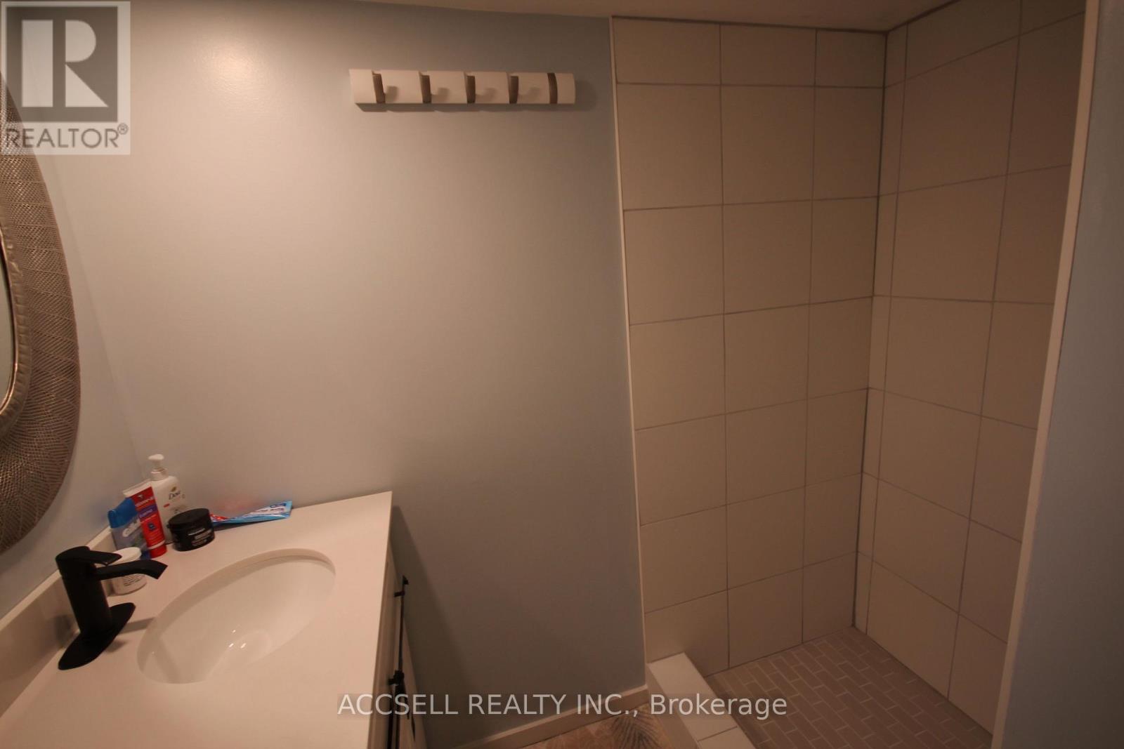 478 Mccormick Boulevard, London East, Ontario  N5W 4C5 - Photo 15 - X12917912