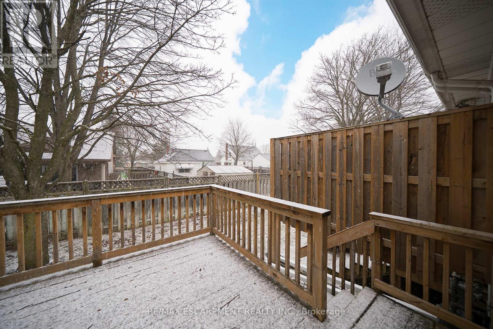 9 - 146 North Park Street, Brantford, Ontario  N3R 4K5 - Photo 18 - X12917970