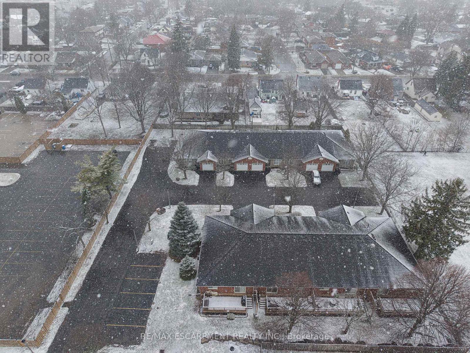 9 - 146 North Park Street, Brantford, Ontario  N3R 4K5 - Photo 28 - X12917970