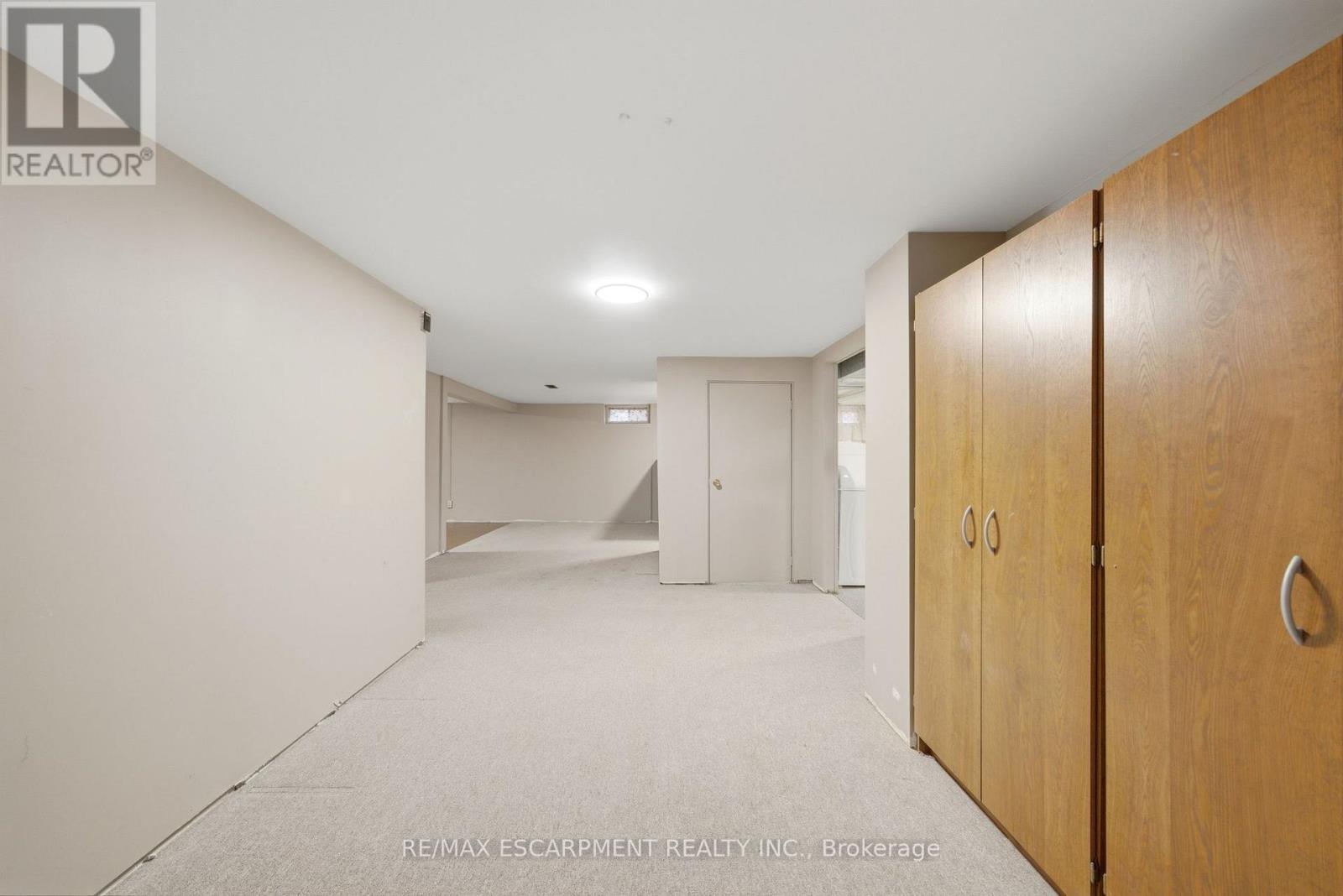 136 Cromwell Crescent, Hamilton, Ontario  L8G 2G2 - Photo 13 - X12917978