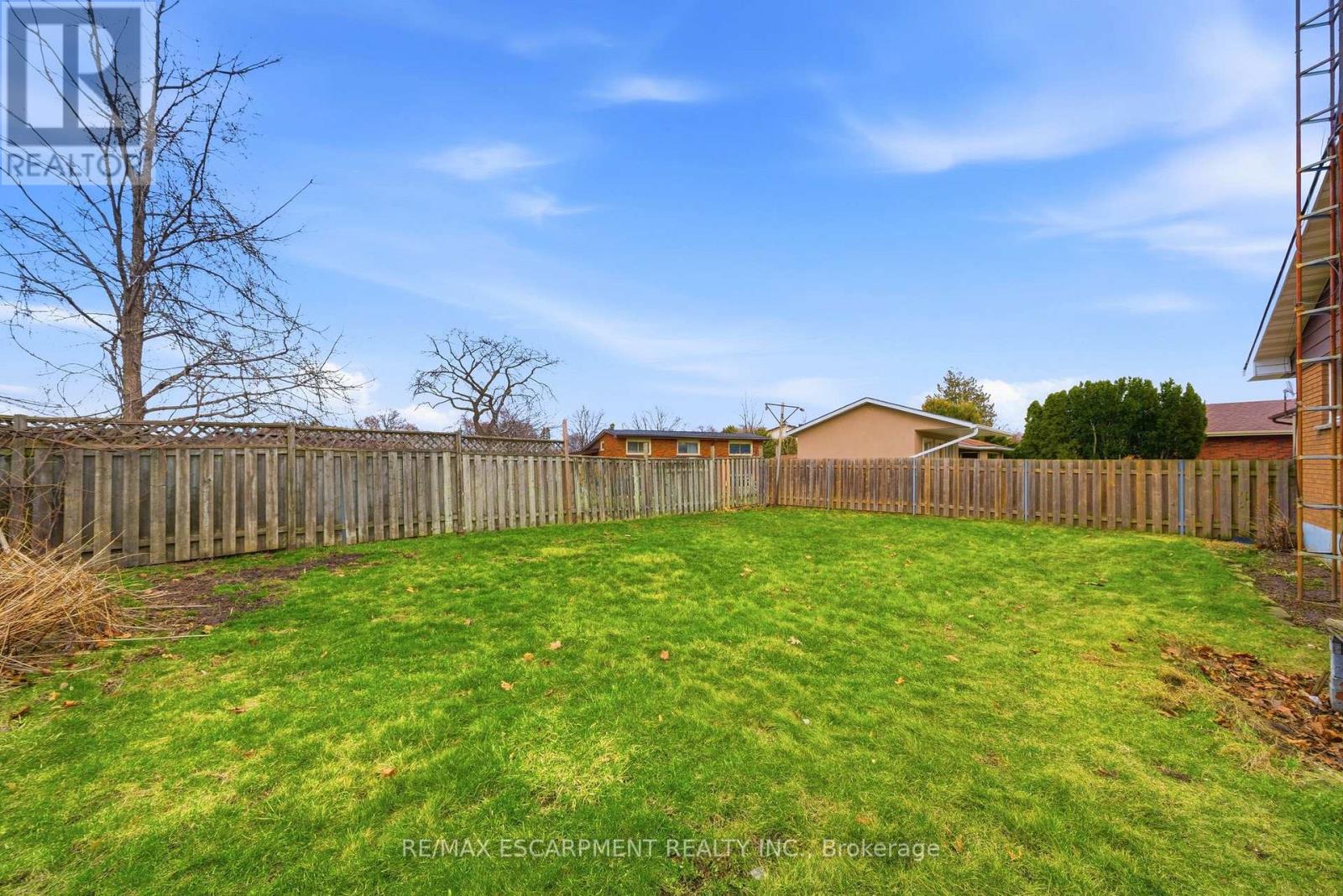 136 Cromwell Crescent, Hamilton, Ontario  L8G 2G2 - Photo 20 - X12917978