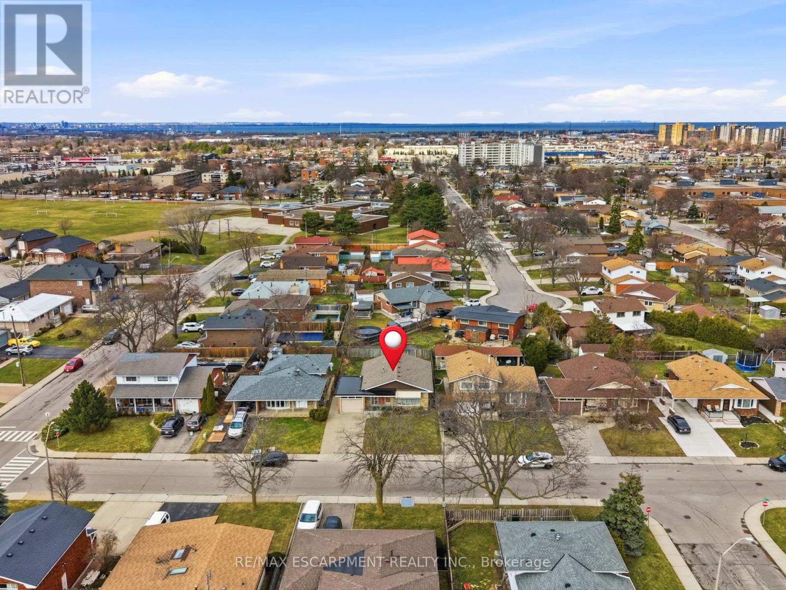 136 Cromwell Crescent, Hamilton, Ontario  L8G 2G2 - Photo 23 - X12917978