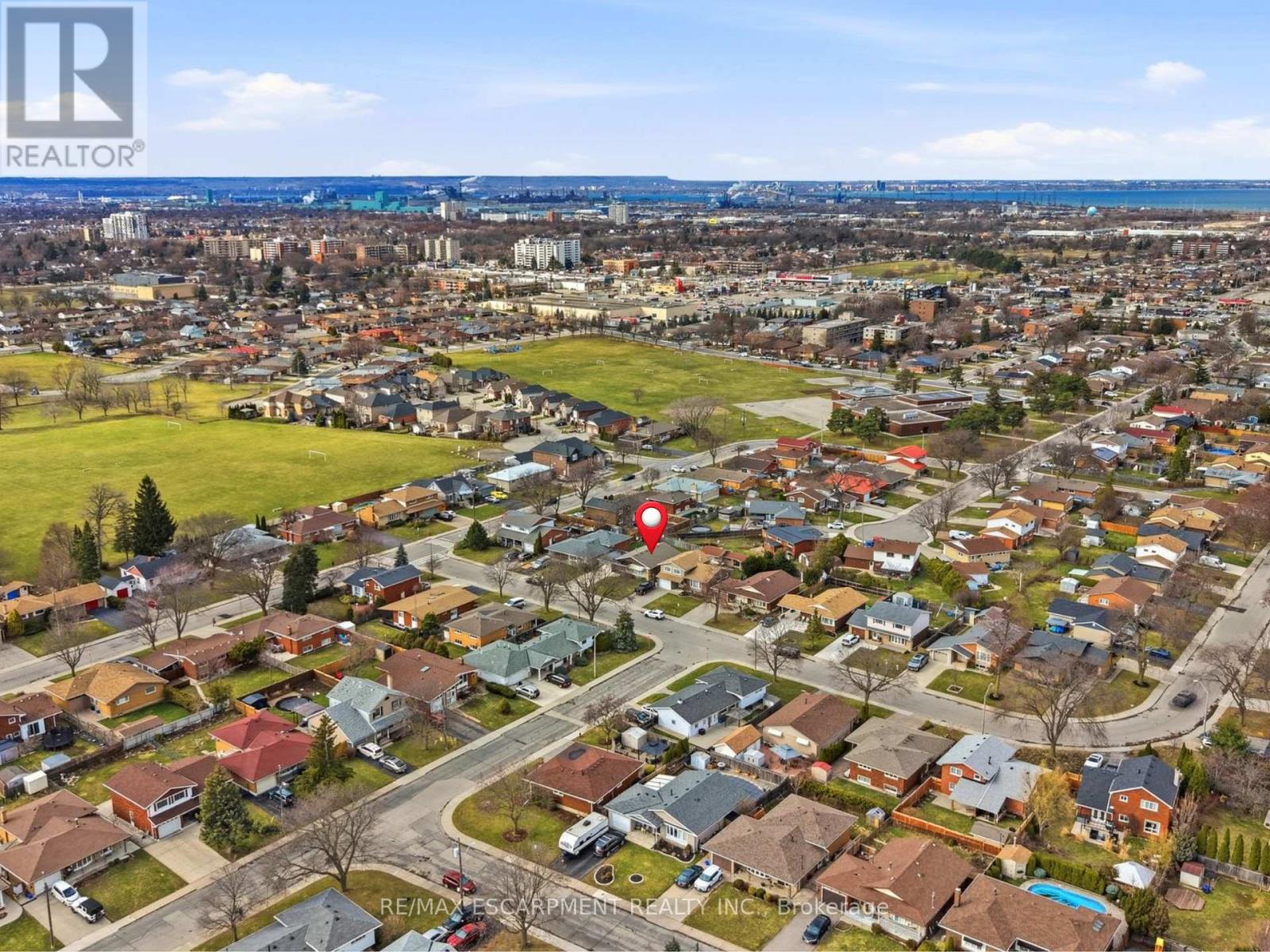 136 Cromwell Crescent, Hamilton, Ontario  L8G 2G2 - Photo 25 - X12917978