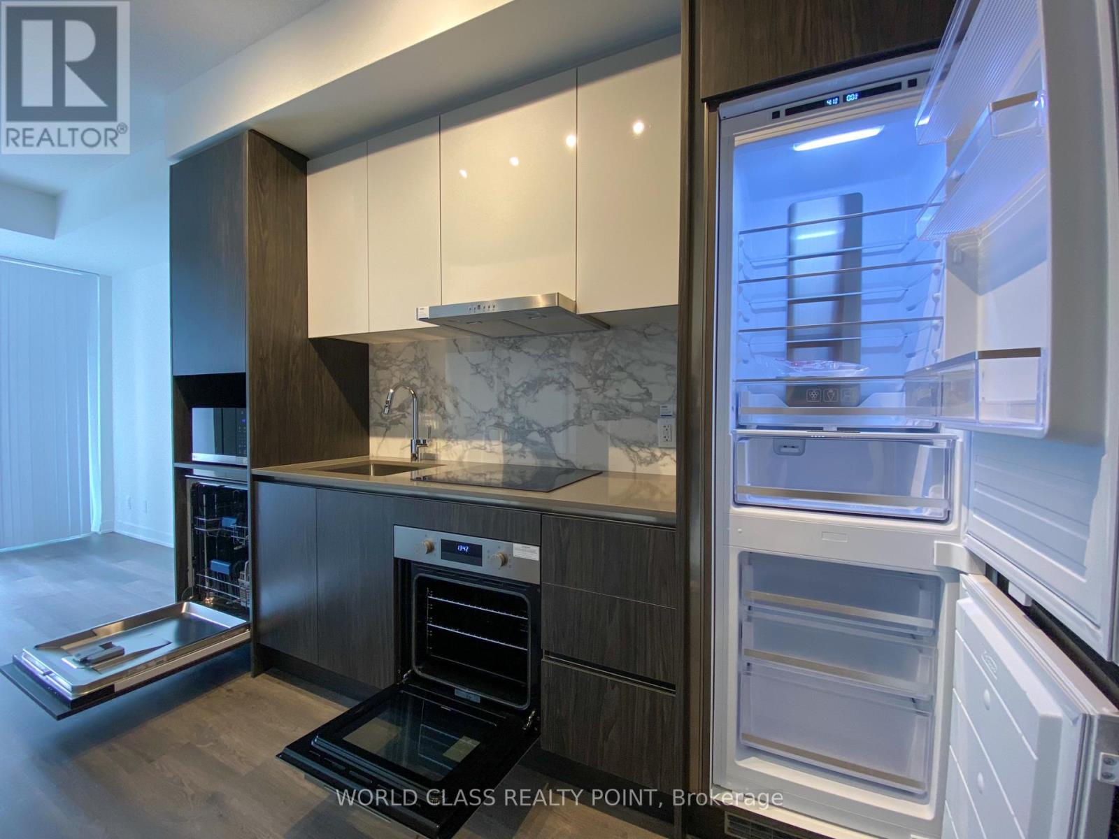 3109 - 180 Front Street E, Toronto, Ontario  M5A 0A9 - Photo 5 - C12906434