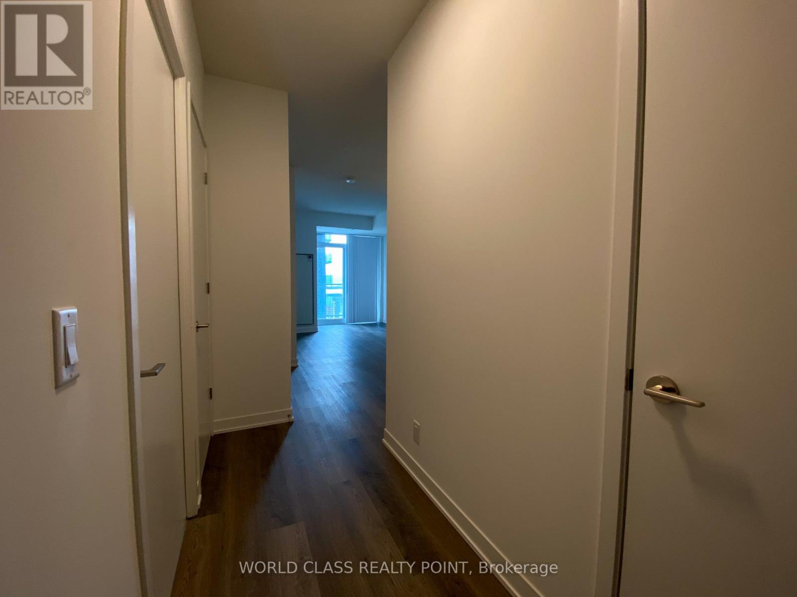 3109 - 180 Front Street E, Toronto, Ontario  M5A 0A9 - Photo 3 - C12906434